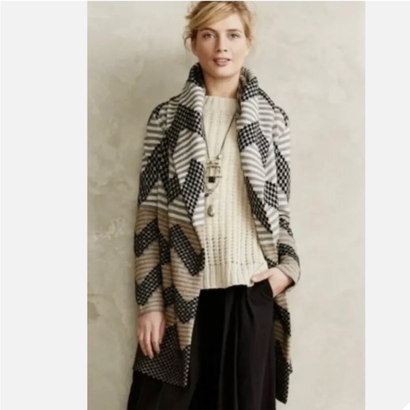 Field and flower striped chevron belted cardigan - Picture 2 of 10